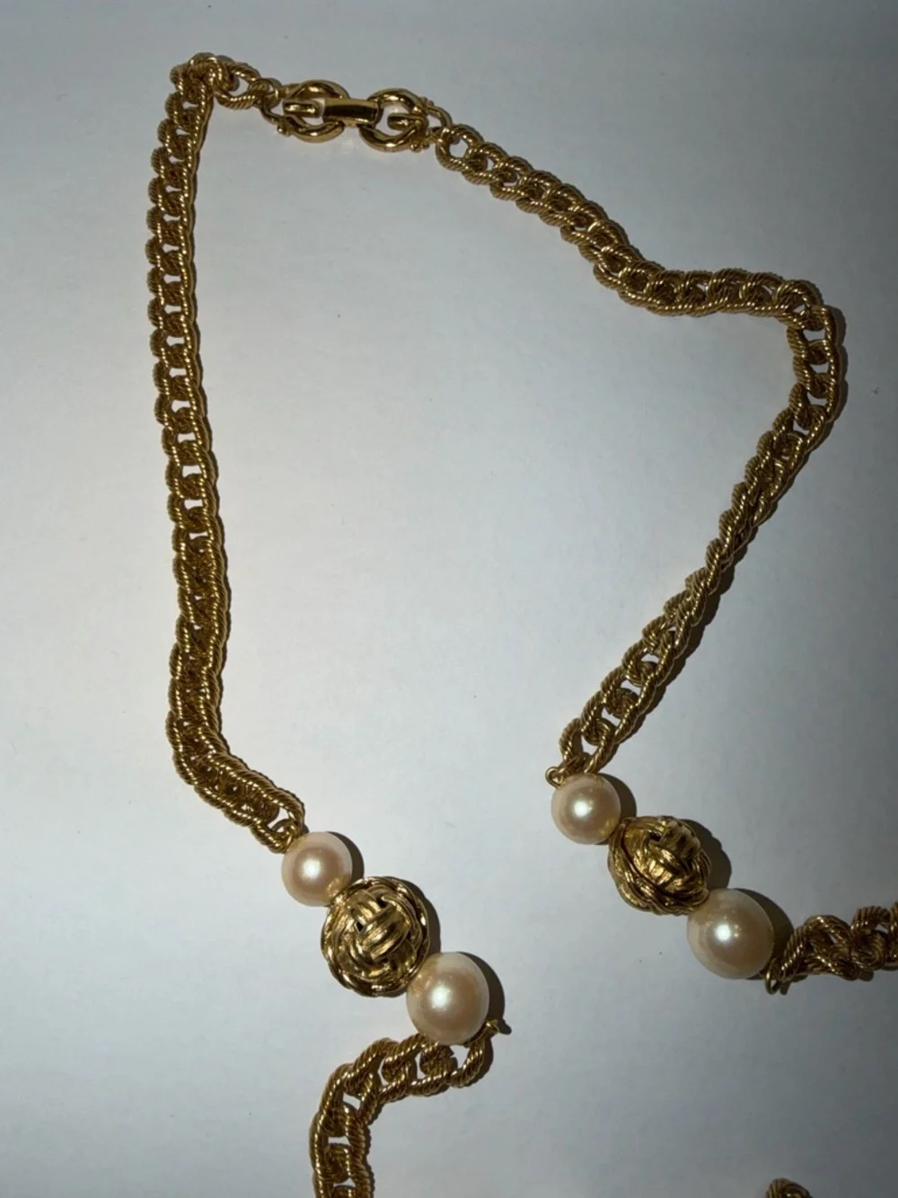 Vintage Givenchy Gold-Tone & Faux Pearl Haute Couture Runway 80’s Long Necklace - Picture 5 of 15